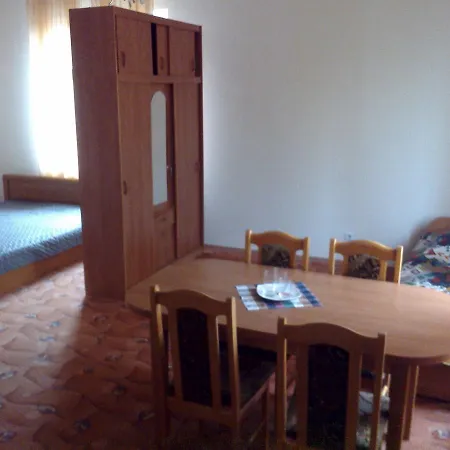 Užeiga Pavovere