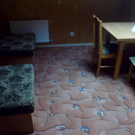 Pavovere Užeiga Vilnius